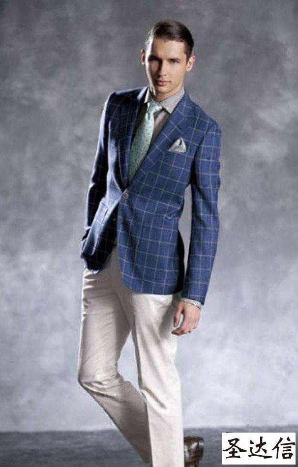 定做西裝需要量體什么數據？怎樣保養(yǎng)？